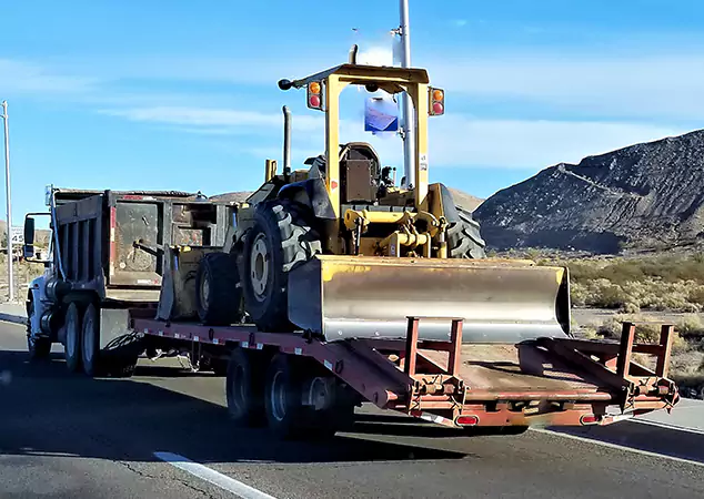 Why Choose Virginia Hauling Pros Over Other Heavy Equipment Shipping Companies?